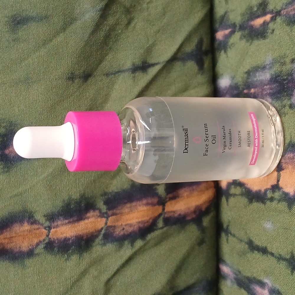 NEW Dermasil Face Serum 1 fl oz